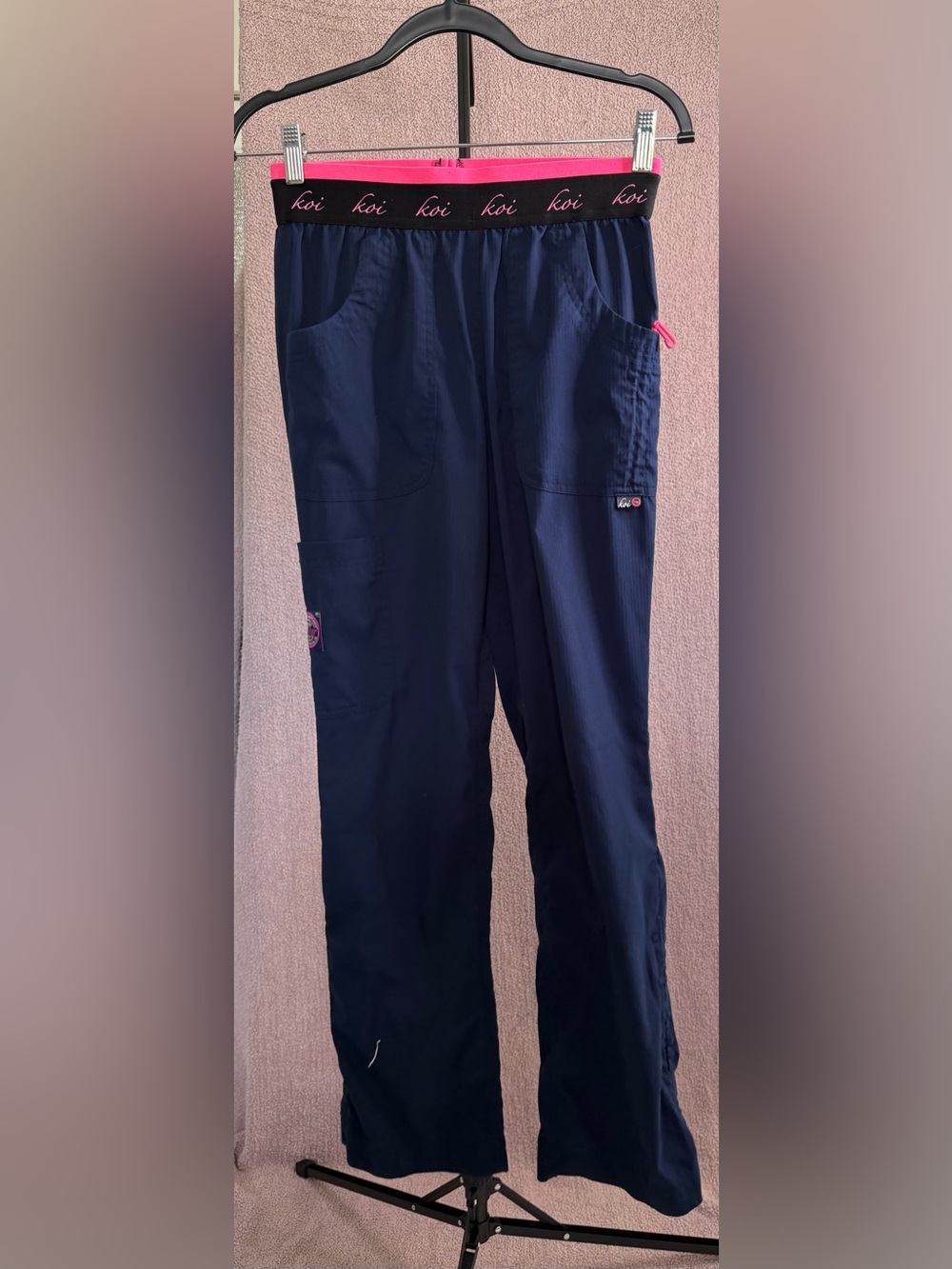 Koi Lite Women’s Scrub Pants XS Regular Navy Pink Slim Fit Stretch Cargo